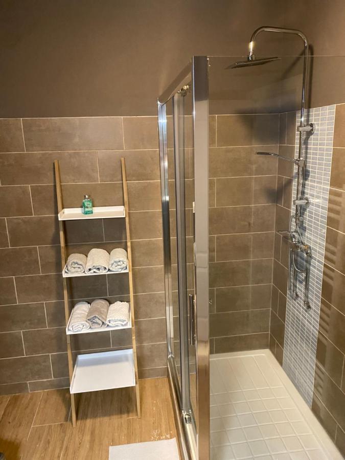 Superbe Appartement Charleroi Exteriér fotografie