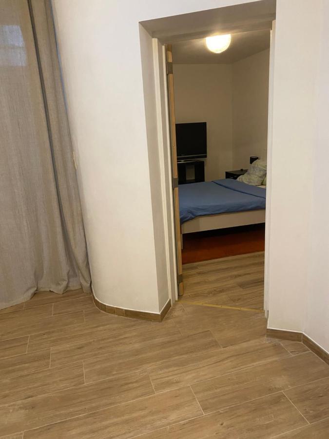 Superbe Appartement Charleroi Exteriér fotografie